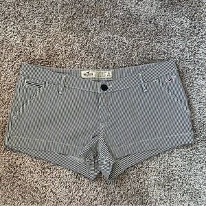 {Hollister} Y2K Blue and White Striped 2 inch Shorts